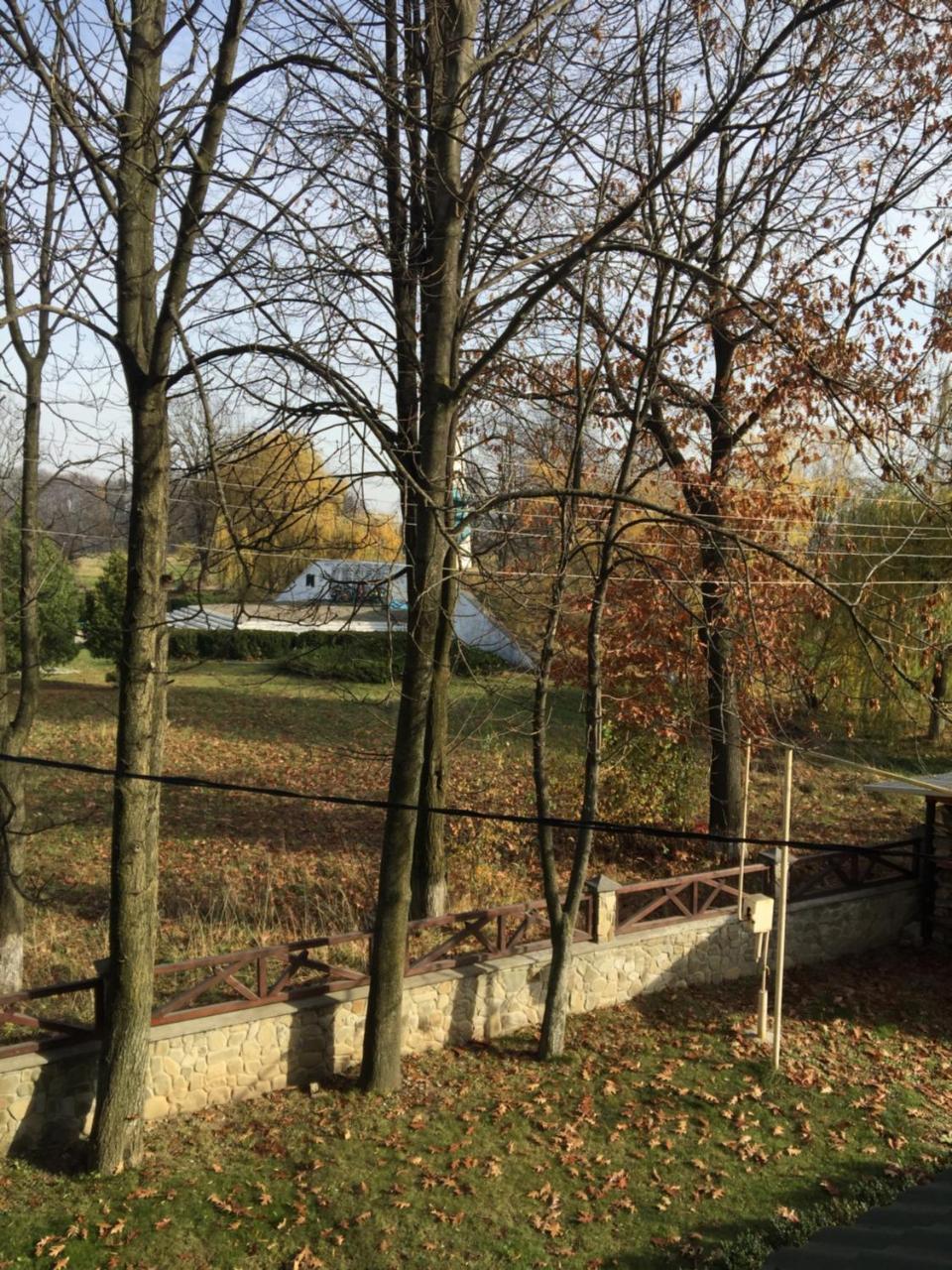 Dolche Vita Berehomet Buitenkant foto