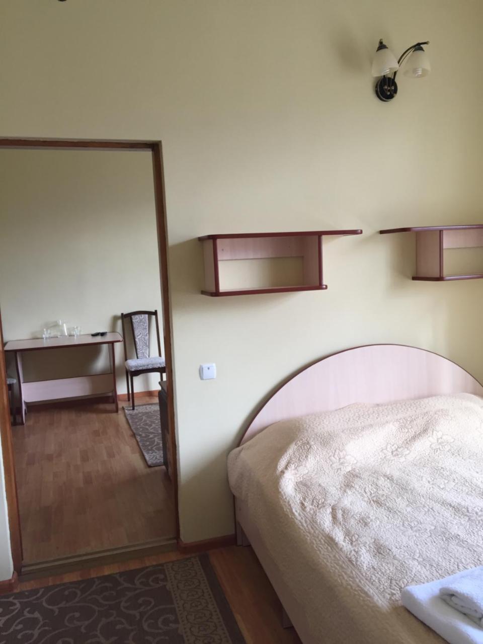 Dolche Vita Berehomet Buitenkant foto
